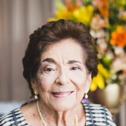 Lourdes Campolina Leitão